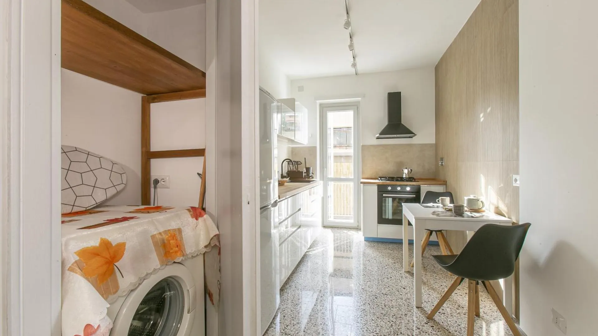 Appartamento Casa Leone Roma 0*,  Italia