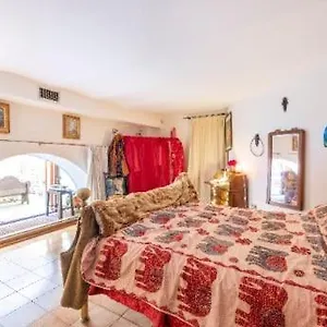 ゲストハウス La Casa Magica Via Mameli