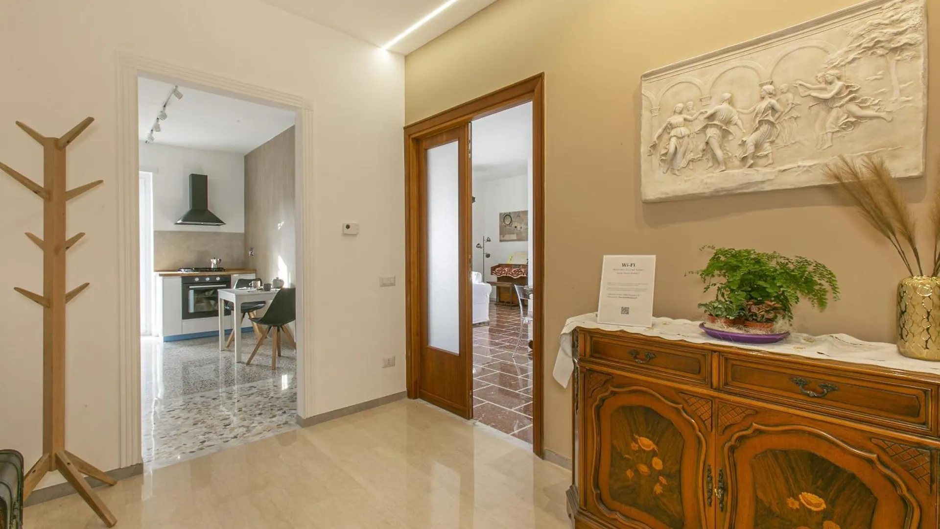 Casa Leone kontakter